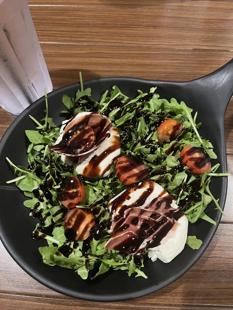 Burrata Salad